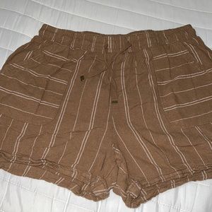 Shorts brand: time and tru, size: medium(8-10), color: brown and white